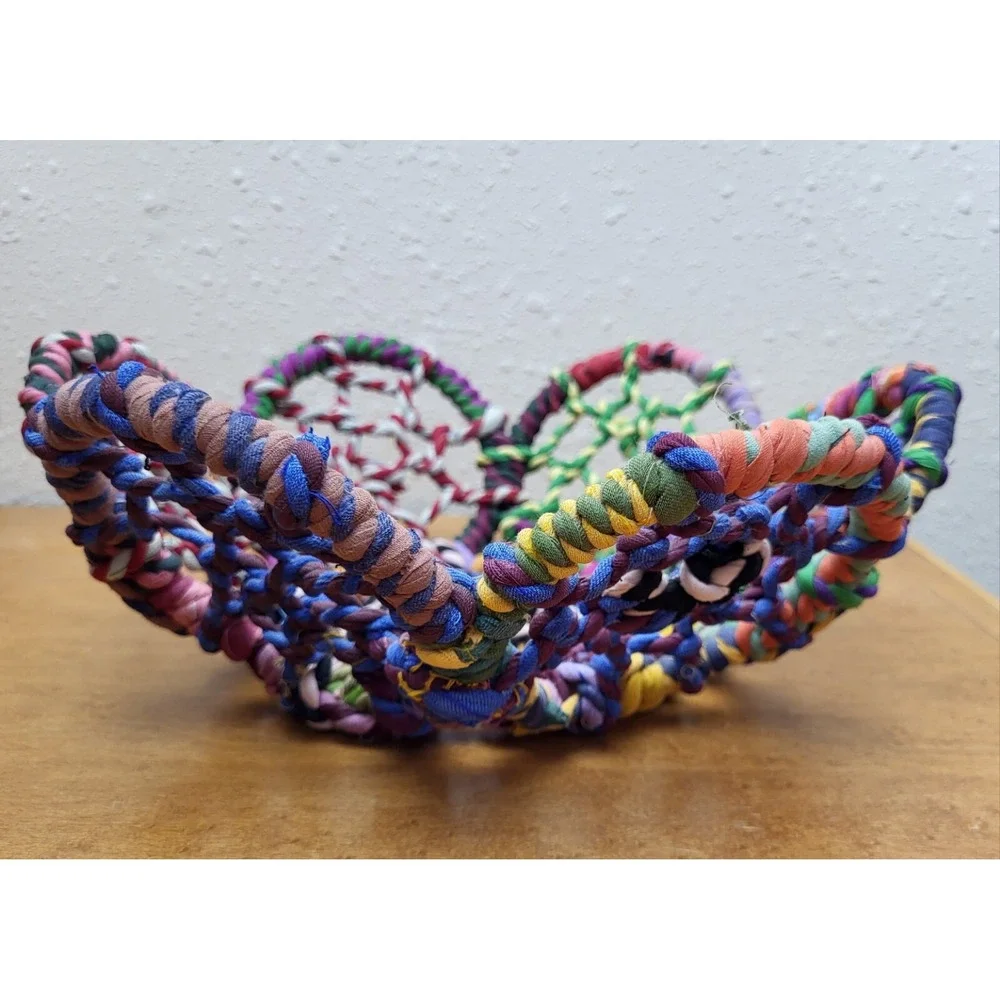 Vtg ‎ Wrapped Twisted Fabric Flower Basket Open Weave Fishermen Net Style Boho